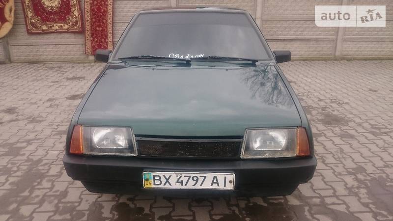 Хэтчбек ВАЗ / Lada 2108 1993 в Хмельнике