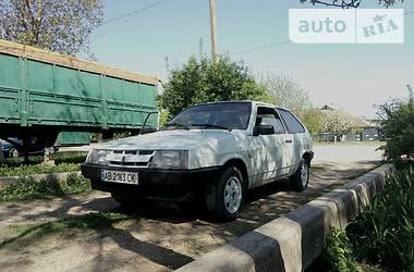 Хетчбек ВАЗ / Lada 2108 1991 в Могилів-Подільському