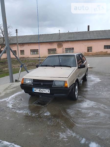 Хетчбек ВАЗ / Lada 2108 1988 в Косові