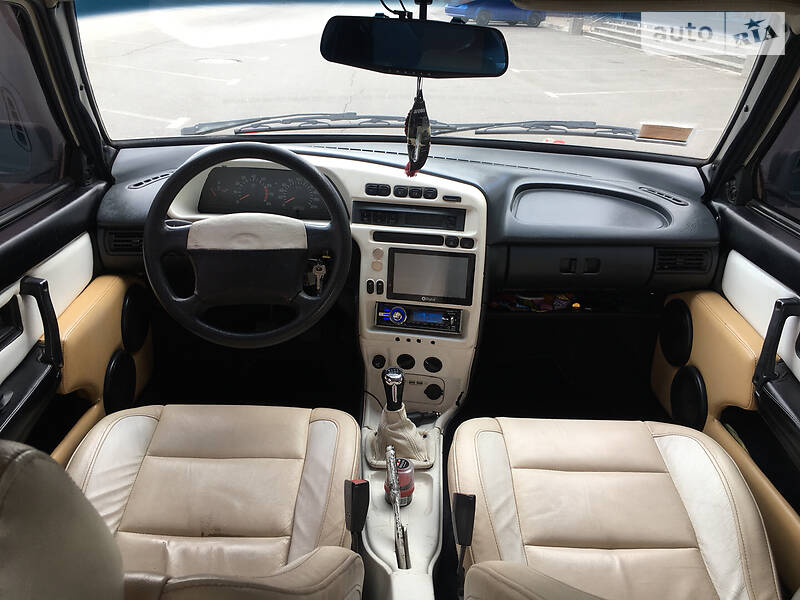 Хэтчбек ВАЗ / Lada 2108 1988 в Кривом Роге