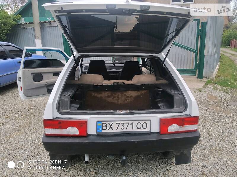 Хэтчбек ВАЗ / Lada 2108 1987 в Каменец-Подольском