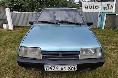 Хэтчбек ВАЗ / Lada 2108 1986 в Каменец-Подольском