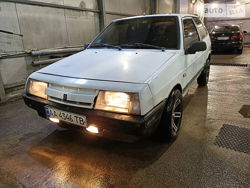 Хетчбек ВАЗ / Lada 2108 1992 в Києві