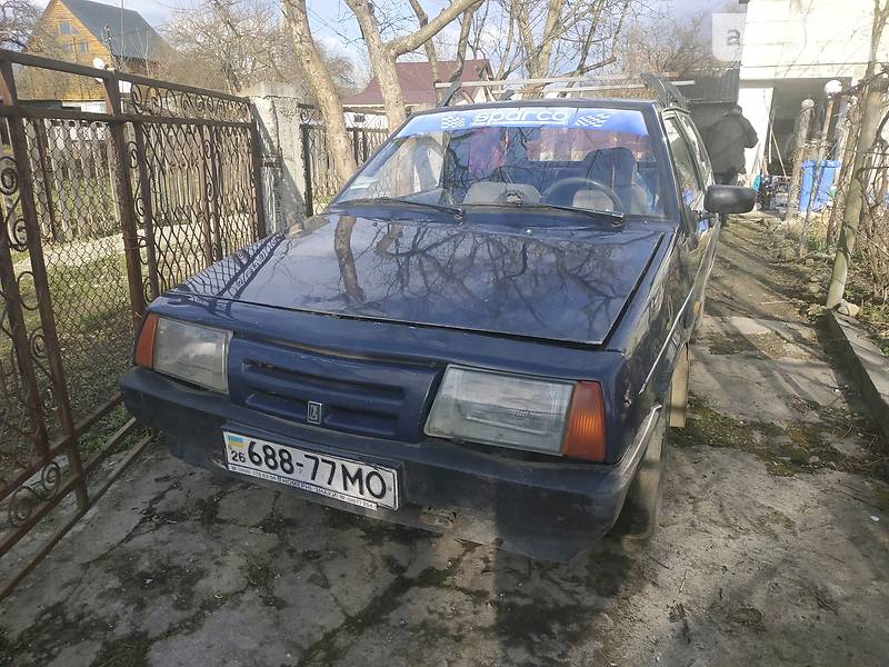 Хэтчбек ВАЗ / Lada 2108 1993 в Коломые