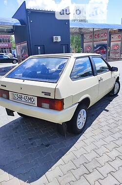 Хэтчбек ВАЗ / Lada 2108 1985 в Черновцах