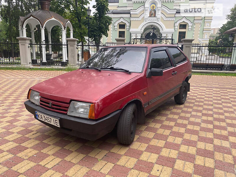 Хэтчбек ВАЗ / Lada 2108 1990 в Киеве