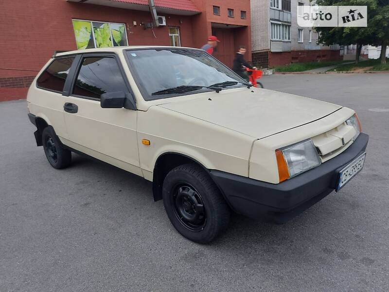 Хэтчбек ВАЗ / Lada 2108 1987 в Чернигове