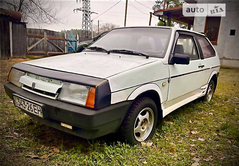 Хэтчбек ВАЗ / Lada 2108 1988 в Черкассах