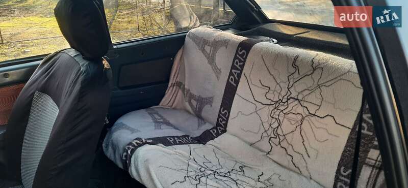 Хетчбек ВАЗ / Lada 2108 1989 в Врадіївці фото 9 Хетчбек ВАЗ / Lada 2108 1989 в Врадіївці