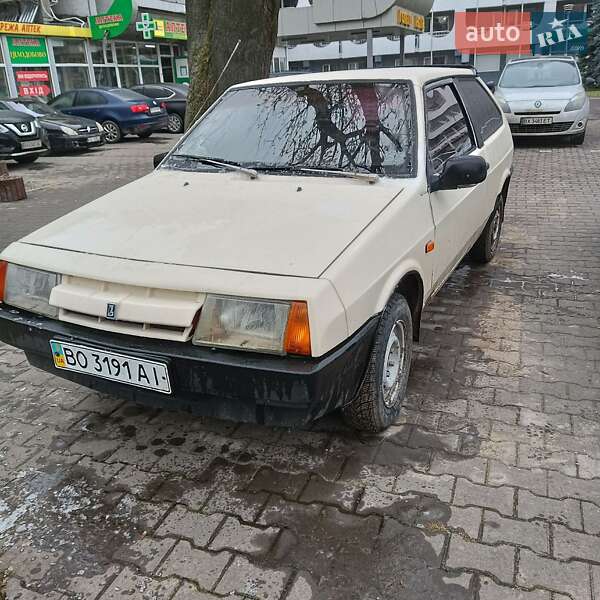 Хэтчбек ВАЗ / Lada 2108 1988 в Хмельницком