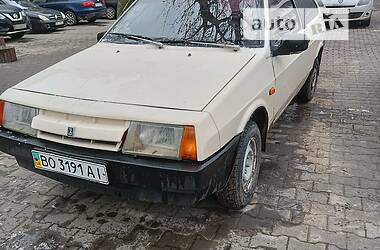 Хэтчбек ВАЗ / Lada 2108 1988 в Хмельницком