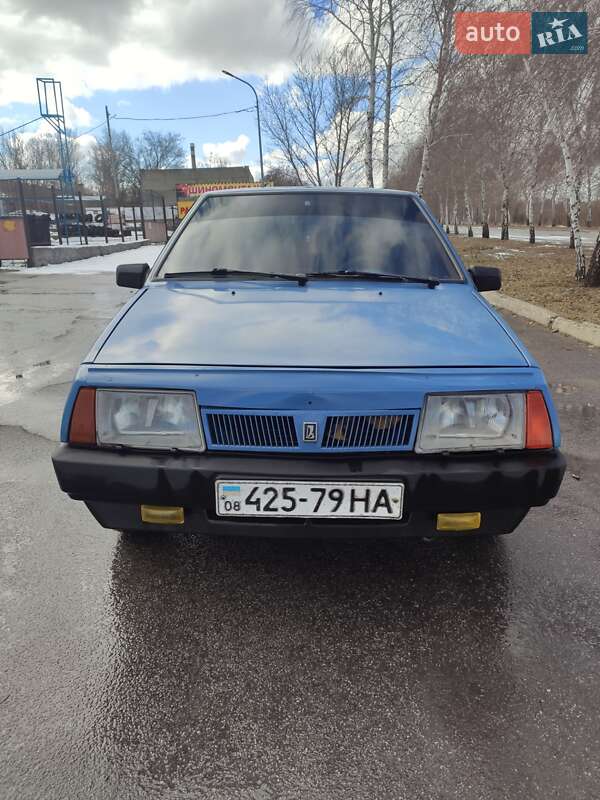 Хэтчбек ВАЗ / Lada 2108 1988 в Запорожье