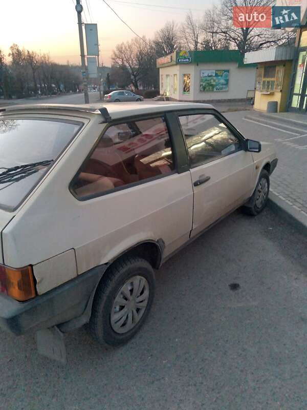 Хетчбек ВАЗ / Lada 2108 1985 в Кропивницькому