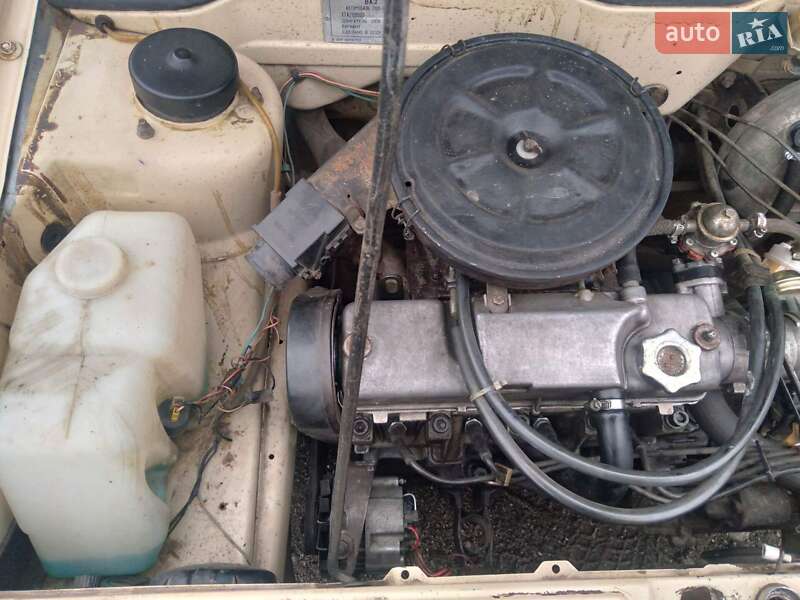 Хетчбек ВАЗ / Lada 2108 1985 в Кропивницькому