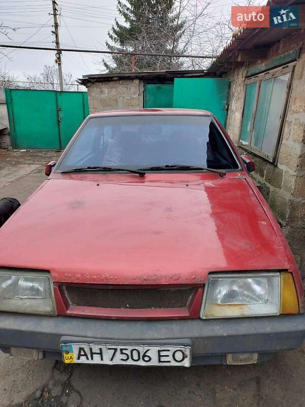 Хэтчбек ВАЗ / Lada 2108 1988 в Покровске