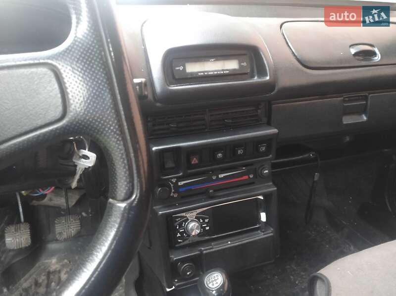 Хетчбек ВАЗ / Lada 2108 1993 в Львові