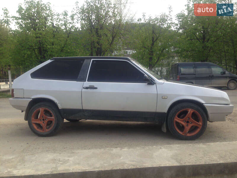 Хетчбек ВАЗ / Lada 2108 1990 в Косові