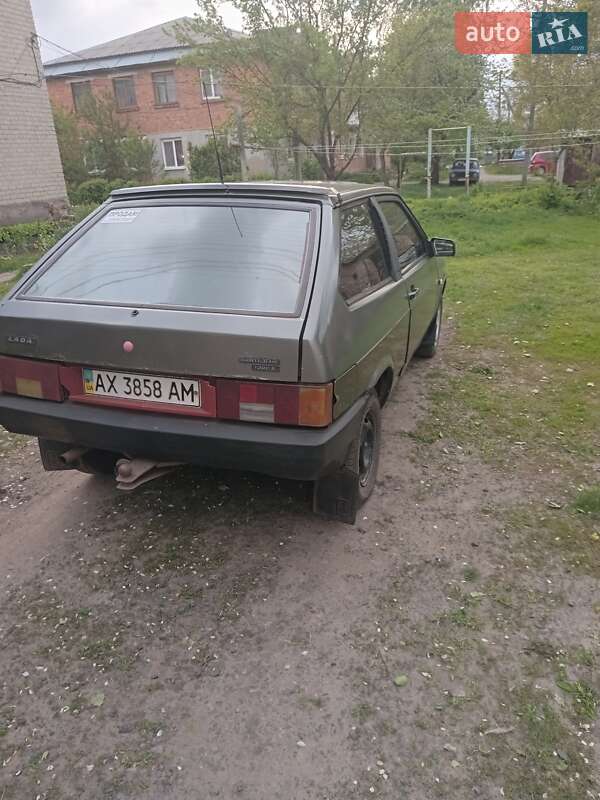 Хэтчбек ВАЗ / Lada 2108 1992 в Сахновщине