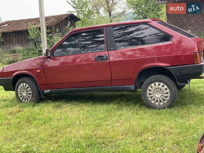 Хэтчбек ВАЗ / Lada 2108 1997 в Тячеве
