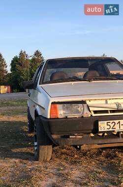 Хэтчбек ВАЗ / Lada 2108 1987 в Новой Ушице