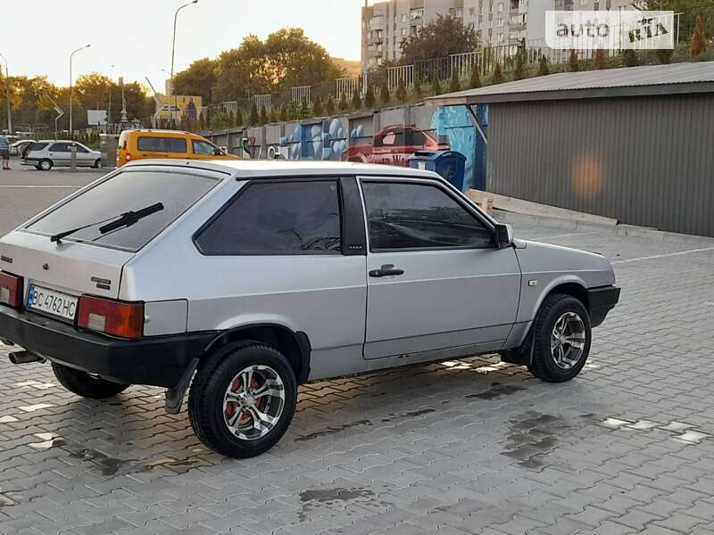 Хэтчбек ВАЗ / Lada 2108 1998 в Бориславе