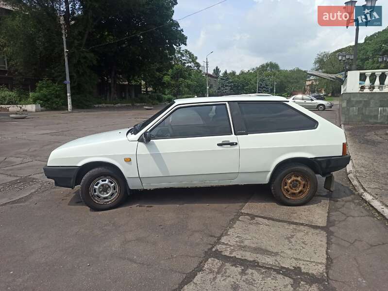 Хетчбек ВАЗ / Lada 2108 1993 в Дніпрі