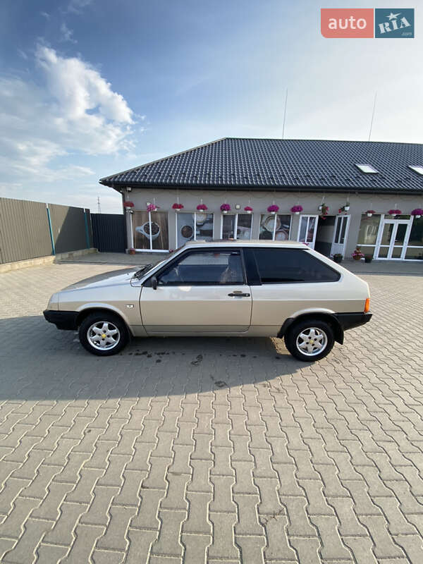 Хэтчбек ВАЗ / Lada 2108 1986 в Берегово