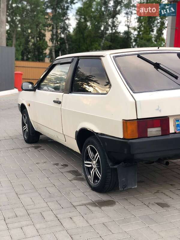 Хэтчбек ВАЗ / Lada 2108 1986 в Измаиле