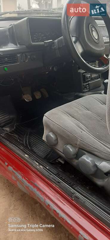 Хэтчбек ВАЗ / Lada 2108 1993 в Черновцах