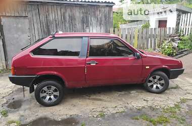 Хэтчбек ВАЗ / Lada 2108 1993 в Олевске