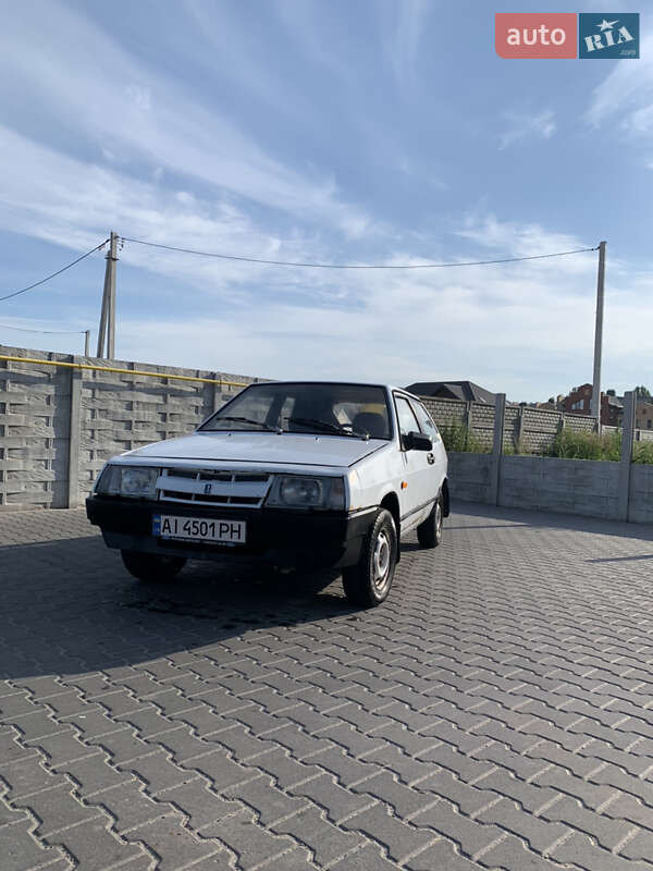 Хэтчбек ВАЗ / Lada 2108 1988 в Белой Церкви