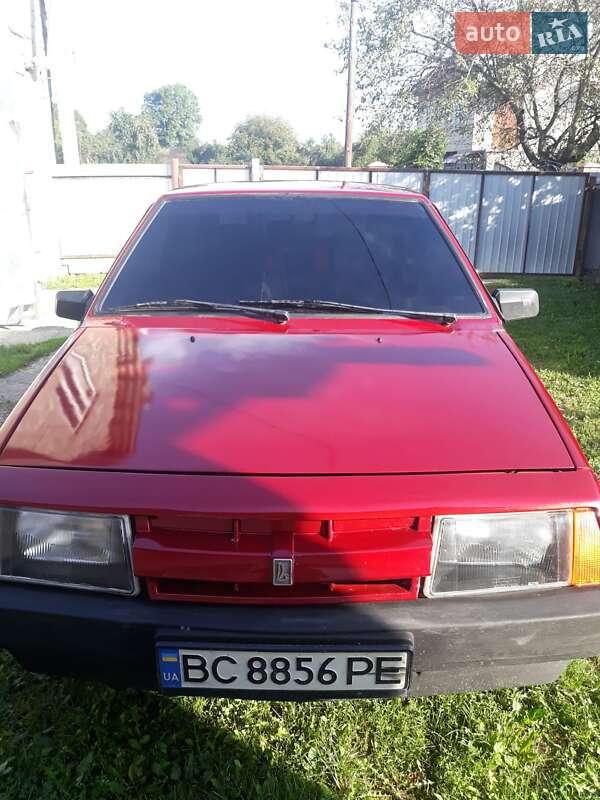 Хетчбек ВАЗ / Lada 2108 1990 в Івано-Франківську фото 2 Хетчбек ВАЗ / Lada 2108 1990 в Івано-Франківську
