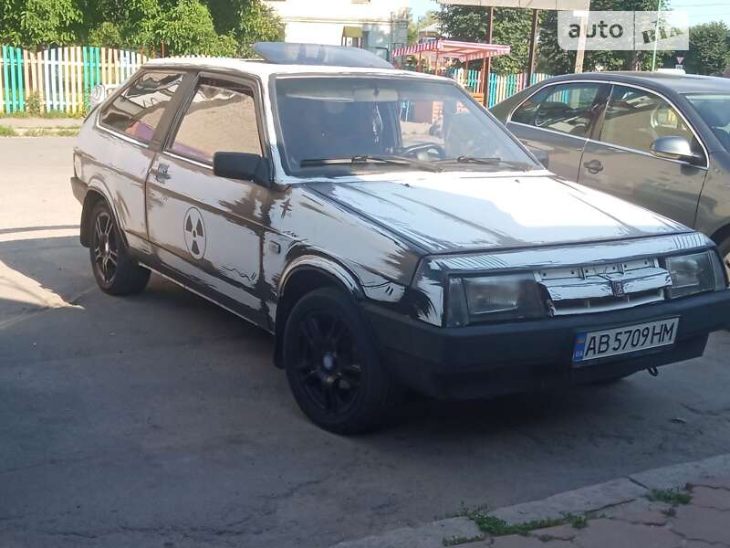 Хетчбек ВАЗ / Lada 2108 1987 в Хмільнику