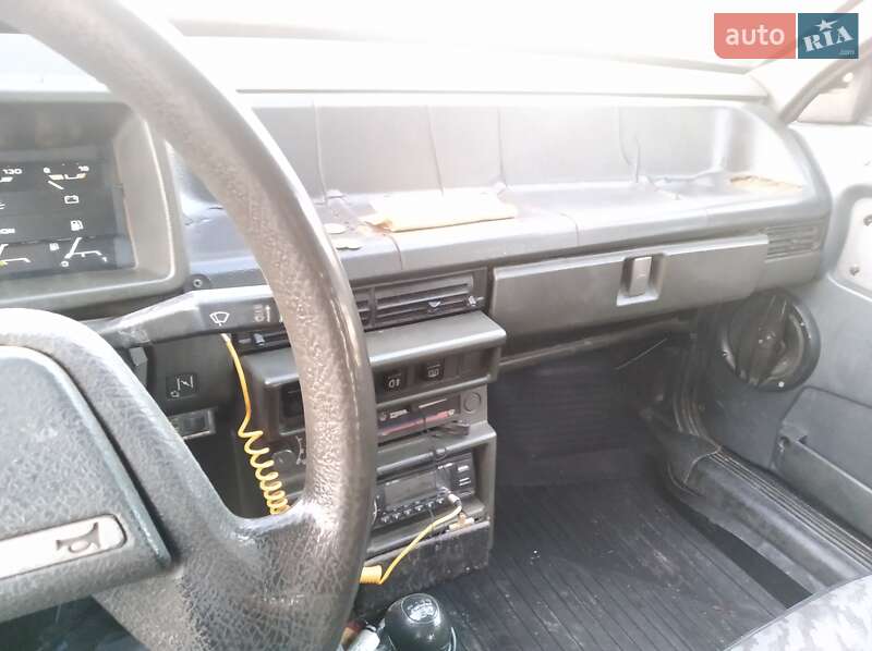 Хэтчбек ВАЗ / Lada 2108 1999 в Запорожье фото 7 Хэтчбек ВАЗ / Lada 2108 1999 в Запорожье