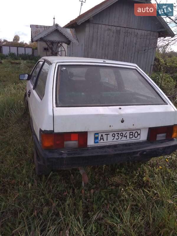 Хетчбек ВАЗ / Lada 2108 1987 в Коломиї