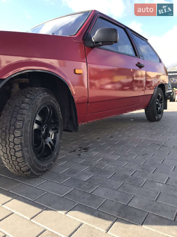 Хэтчбек ВАЗ / Lada 2108 1993 в Жмеринке фото 3 Хэтчбек ВАЗ / Lada 2108 1993 в Жмеринке