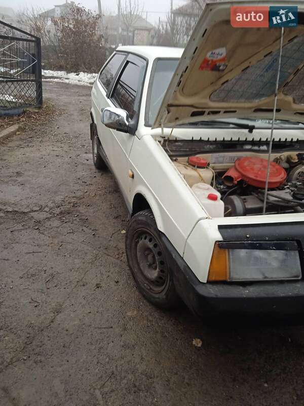 Хэтчбек ВАЗ / Lada 2108 1990 в Любашевке