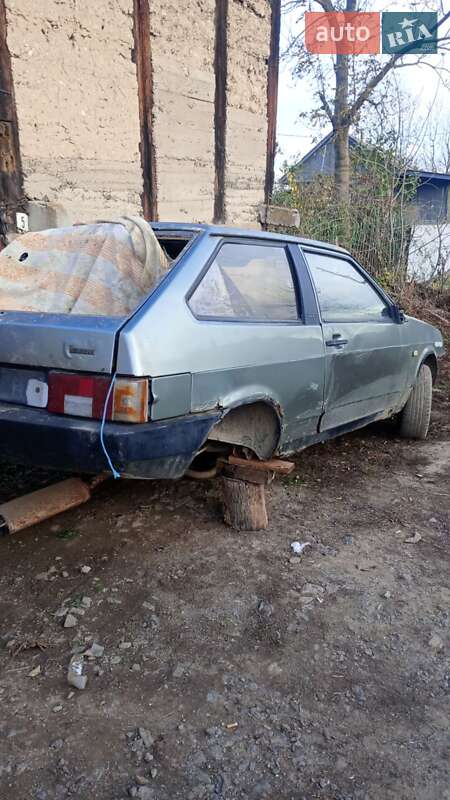 Хетчбек ВАЗ / Lada 2108 1994 в Жмеринці фото 3 Хетчбек ВАЗ / Lada 2108 1994 в Жмеринці