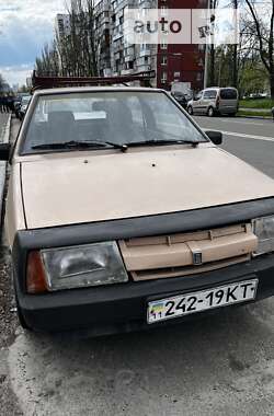 Хэтчбек ВАЗ / Lada 2108 1989 в Киеве