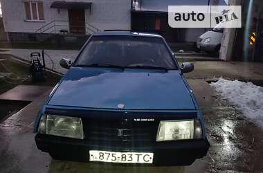 Хэтчбек ВАЗ / Lada 2108 1989 в Моршине