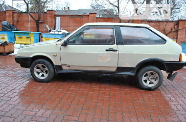 Хетчбек ВАЗ / Lada 2108 1993 в Умані