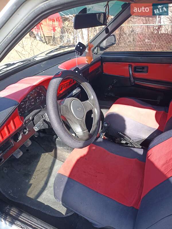 Хэтчбек ВАЗ / Lada 2108 1991 в Калуше
