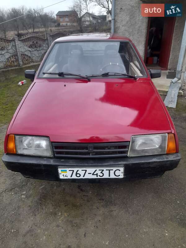 Хэтчбек ВАЗ / Lada 2108 1992 в Перемышлянах