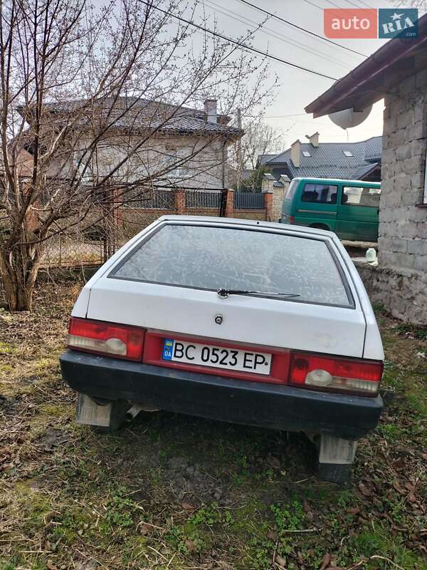 Хэтчбек ВАЗ / Lada 2108 1989 в Львове