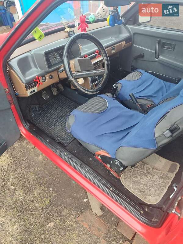 Хэтчбек ВАЗ / Lada 2108 1988 в Оржице