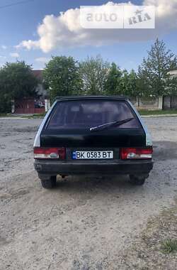 Хэтчбек ВАЗ / Lada 2108 1991 в Ровно