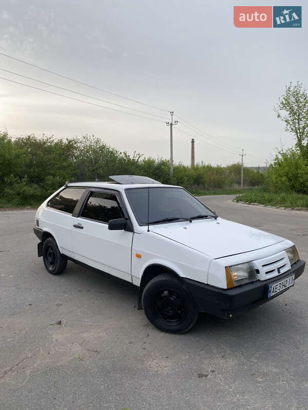 Хэтчбек ВАЗ / Lada 2108 1992 в Александрие