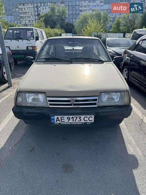 Хэтчбек ВАЗ / Lada 2108 1987 в Днепре