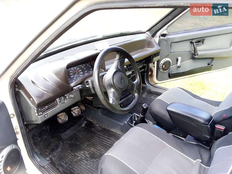 Хэтчбек ВАЗ / Lada 2108 1992 в Львове