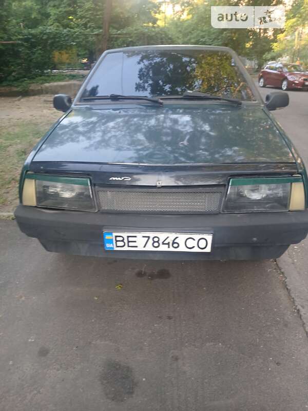 Хэтчбек ВАЗ / Lada 2108 1997 в Николаеве